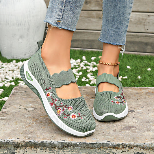 Cloth Shoes Soft Bottom Comfortable Middle-aged And Elderly Mom Shoes
